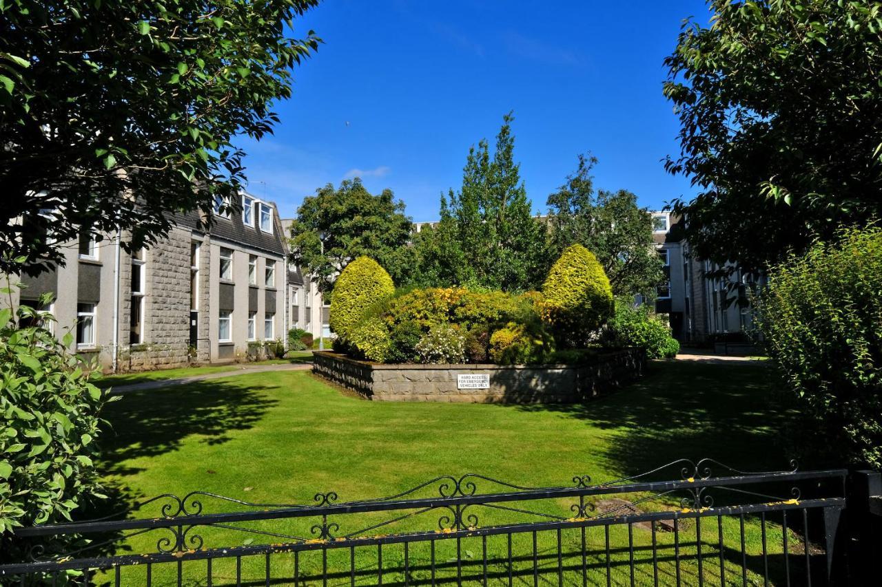 Claremont Gardens Apartment Aberdeen Exterior photo